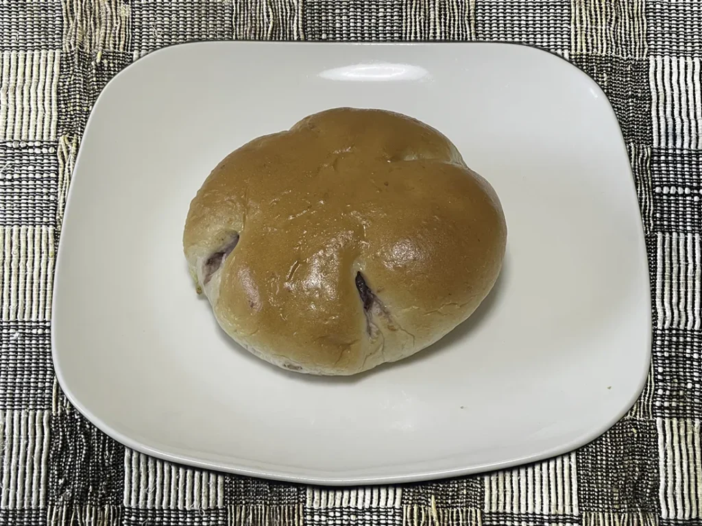 セブンイレブンのくるみあんぱん商品アップ