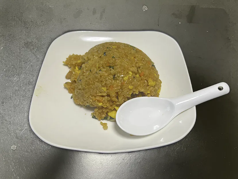 ローソンのビビンバ炒飯