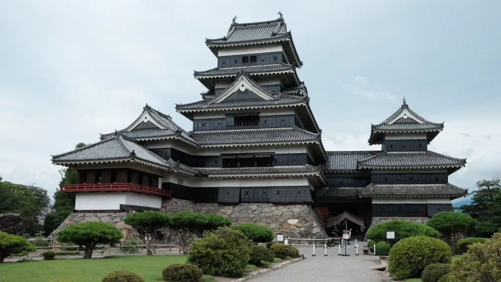 松本城全景